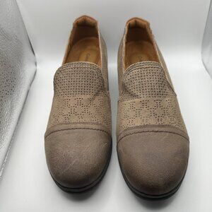 Cobb Hill Crosbie women’s size 7M brown slip on leather loafer bootie flats NWOB
